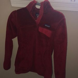 women’s Patagonia pullover
